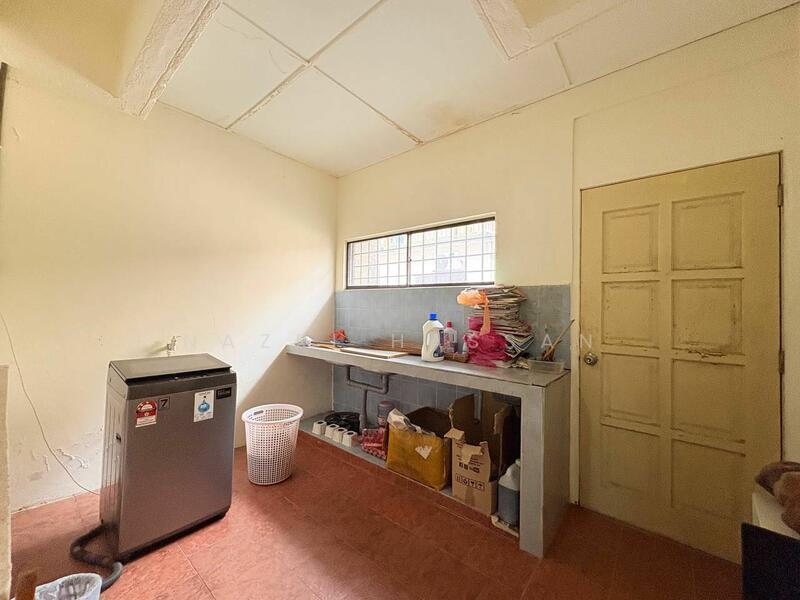 2-storey Terraced House for Sale in Subang Bestari (Shah Alam) - Nazri Hassan - PropertyGuru.com.my