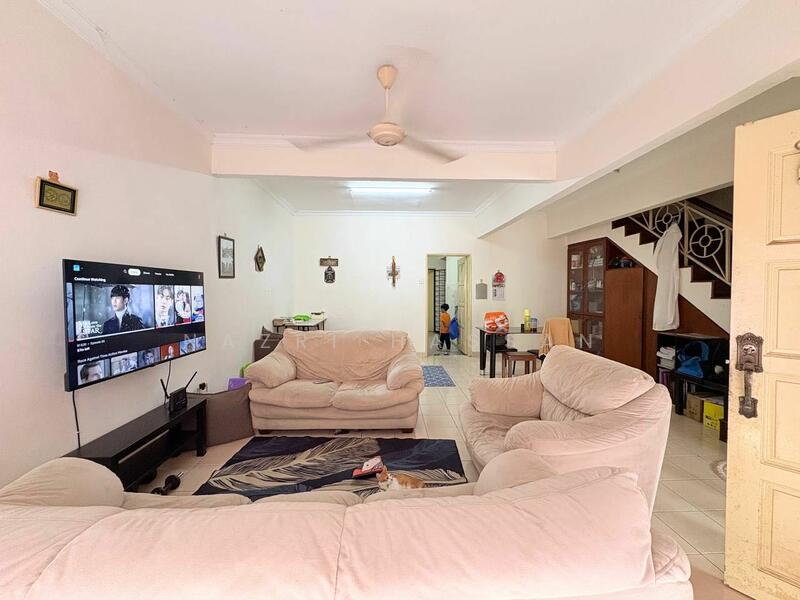 2-storey Terraced House for Sale in Subang Bestari (Shah Alam) - Nazri Hassan - PropertyGuru.com.my