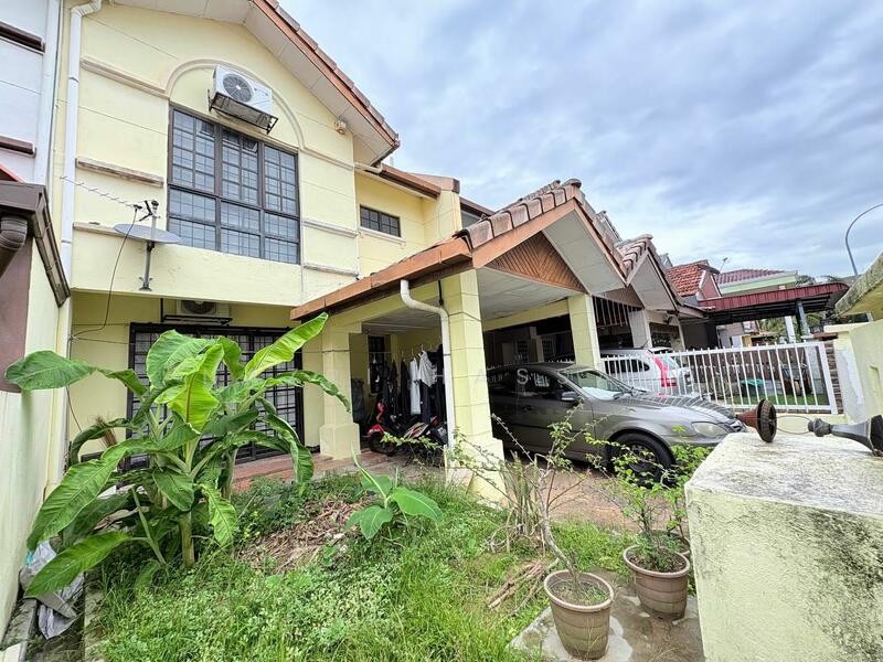 2-storey Terraced House for Sale in Subang Bestari (Shah Alam) - Nazri Hassan - PropertyGuru.com.my