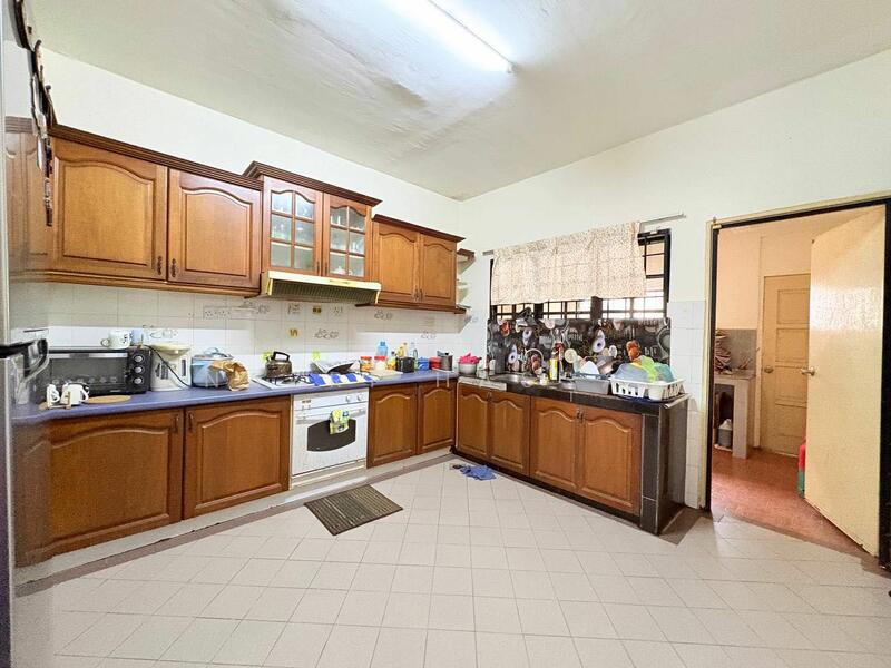 2-storey Terraced House for Sale in Subang Bestari (Shah Alam) - Nazri Hassan - PropertyGuru.com.my