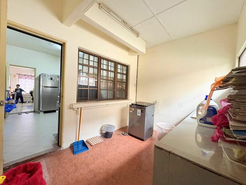 2-storey Terraced House for Sale in Subang Bestari (Shah Alam) - Nazri Hassan - PropertyGuru.com.my