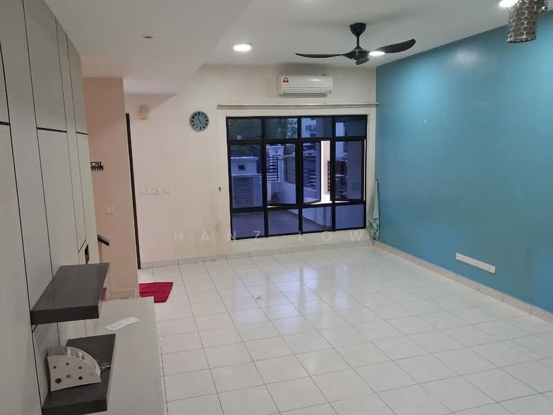 2-storey Terraced House for Rent in Rawang (Selangor) - Hanz Low - Living Room - PropertyGuru.com.my