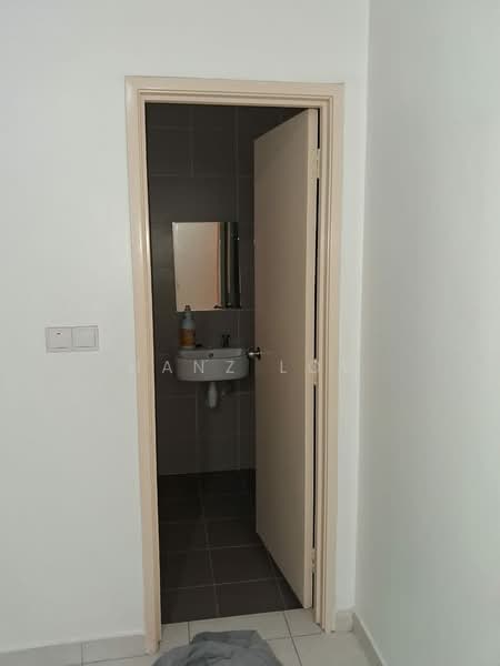 2-storey Terraced House for Rent in Rawang (Selangor) - Hanz Low - Bathroom - PropertyGuru.com.my