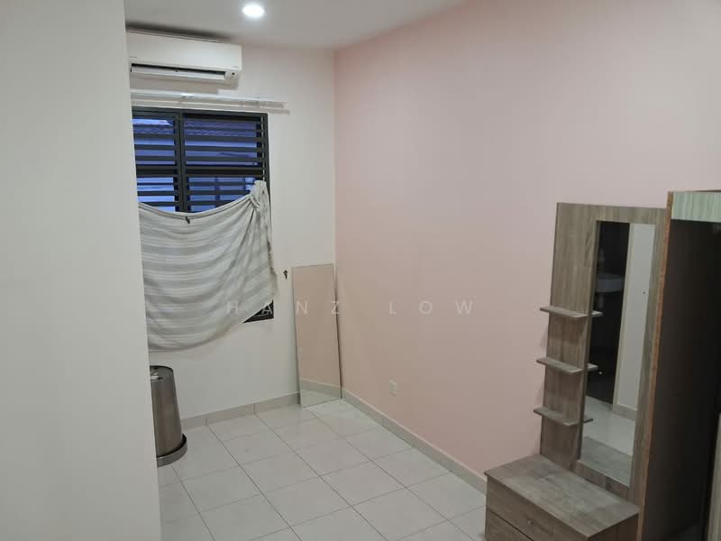 2-storey Terraced House for Rent in Rawang (Selangor) - Hanz Low - Bedroom - PropertyGuru.com.my