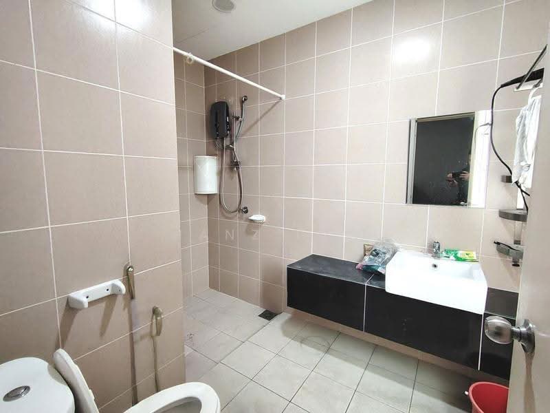2-storey Terraced House for Rent in Rawang (Selangor) - Hanz Low - Bathroom - PropertyGuru.com.my