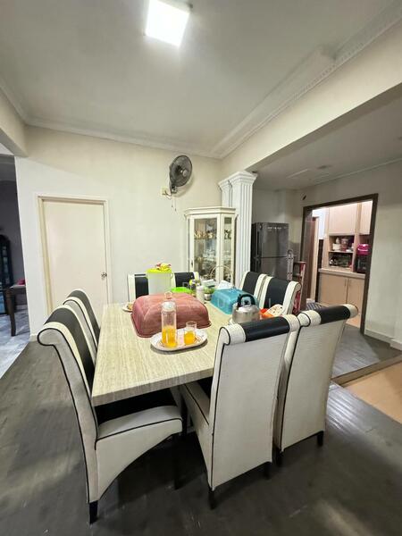 Untuk Dijual - Renovated 2 Storey End Lot Terrace @ Kelana Idaman PJU 1, Ara Damansara