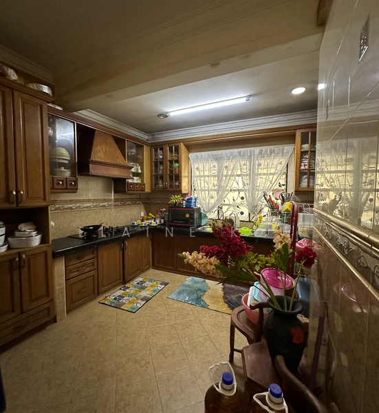 For Sale - Bungalow at Seksyen 11