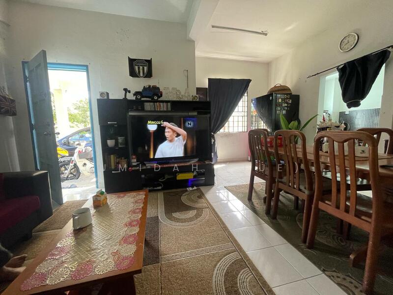 End Lot Semi-D Cluster Lautan Samudera Puncak Alam. Tanah Luas ????