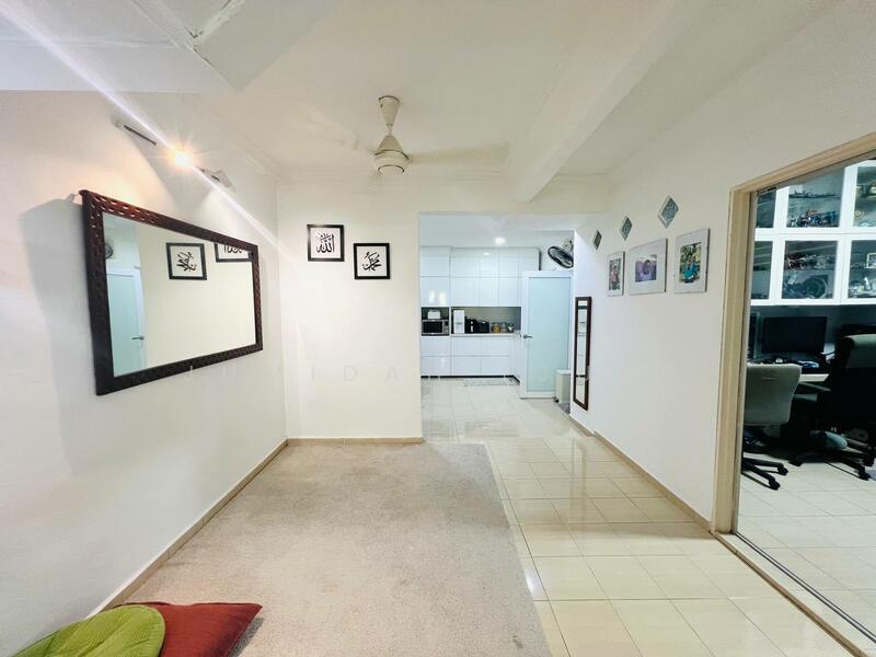 ????Renovated & Extended????Facing Open & Playground[End Lot] Double Storey Terrace Taman Putra Perd