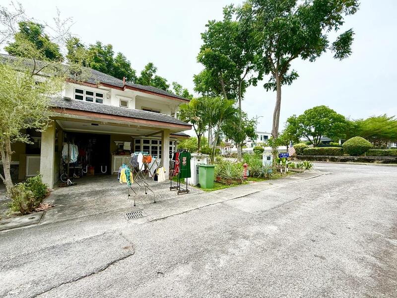 CORNER LOT????????Double Storey Serinity Garden Homes Perdana Lakeview East Cyberjaya • RENOVATED