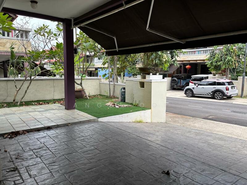 For Sale - Duta Tropika 3 storey Semid Publika Mont Kiara Kuala Lumpur
