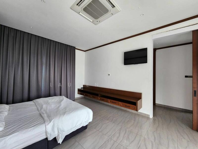 Untuk Disewa - Country Residency