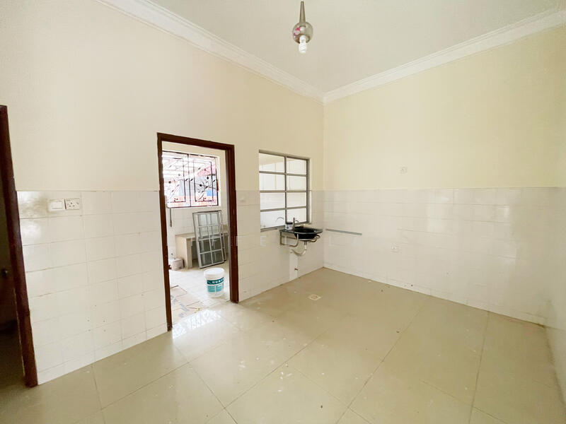 For Rent - Taman Prima Saujana