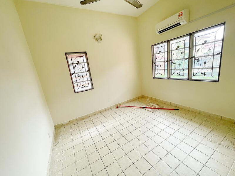 For Rent - Taman Prima Saujana
