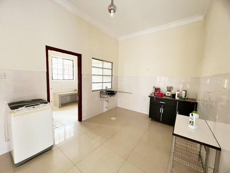 For Rent - Taman Prima Saujana