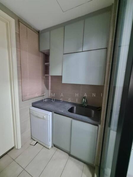 Untuk Disewa - Precinct 8