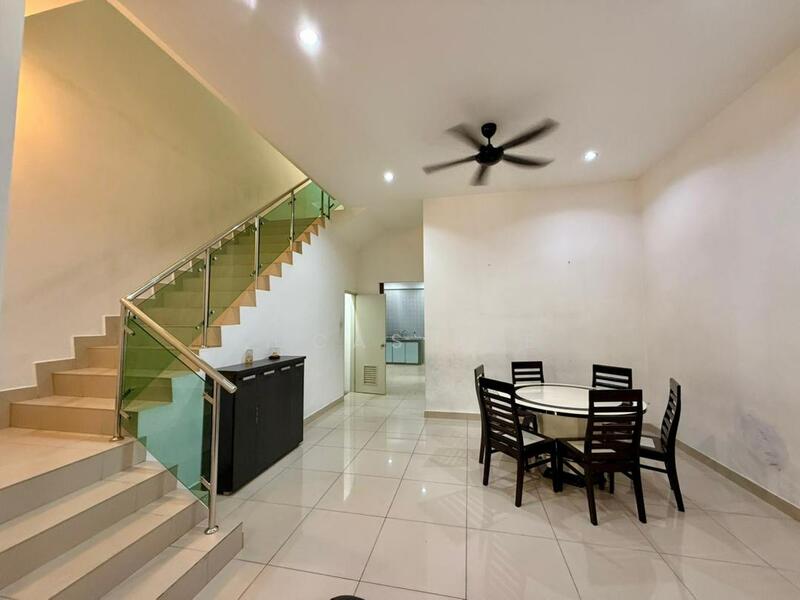 Untuk Dijual - Double Storey Corner Lot Sierra Perdanas