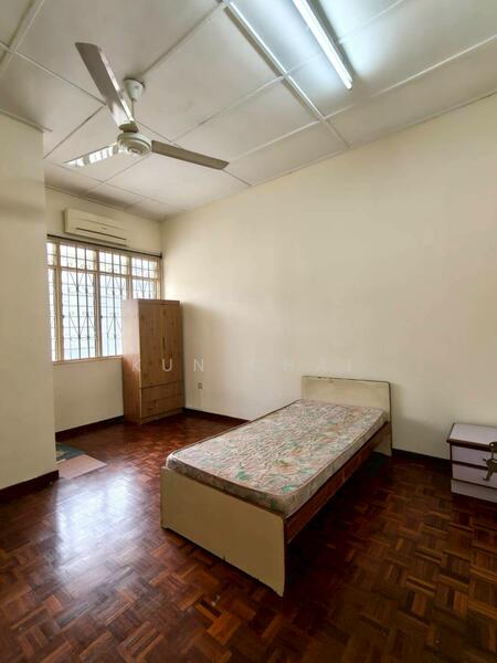 For Rent - taman perling