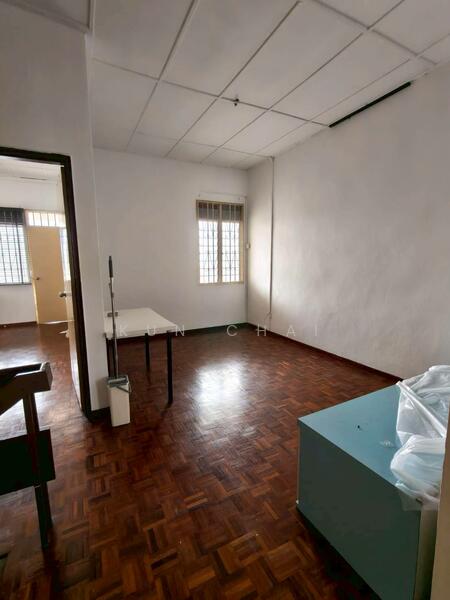 For Rent - taman perling