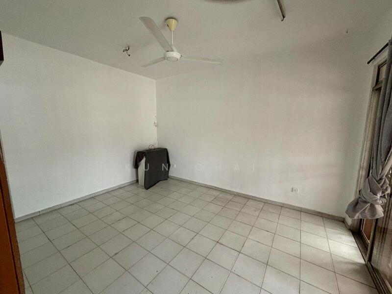 For Rent - taman perling