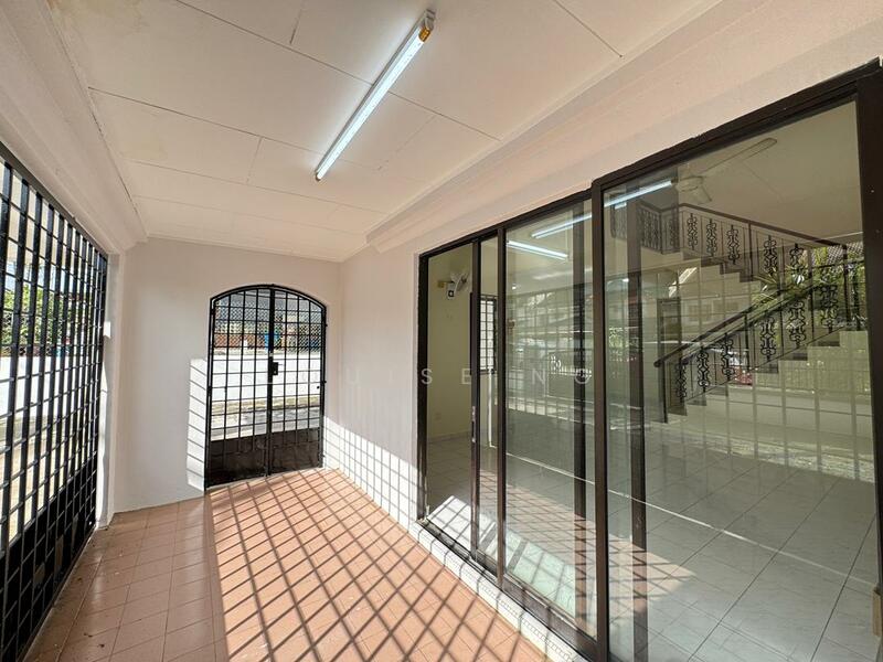 Untuk Disewa - jalan bayu