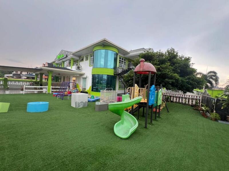 For Sale - Ros Merah