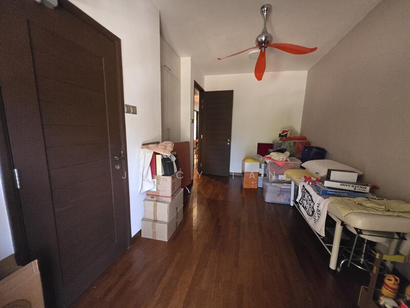 Untuk Dijual - Taman Esplanad