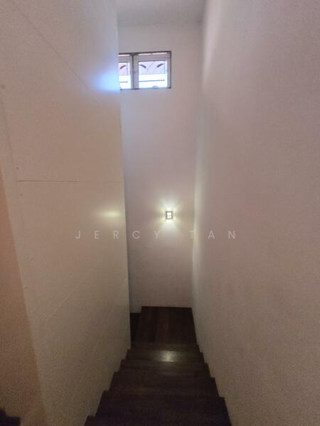 Untuk Dijual - Taman Esplanad