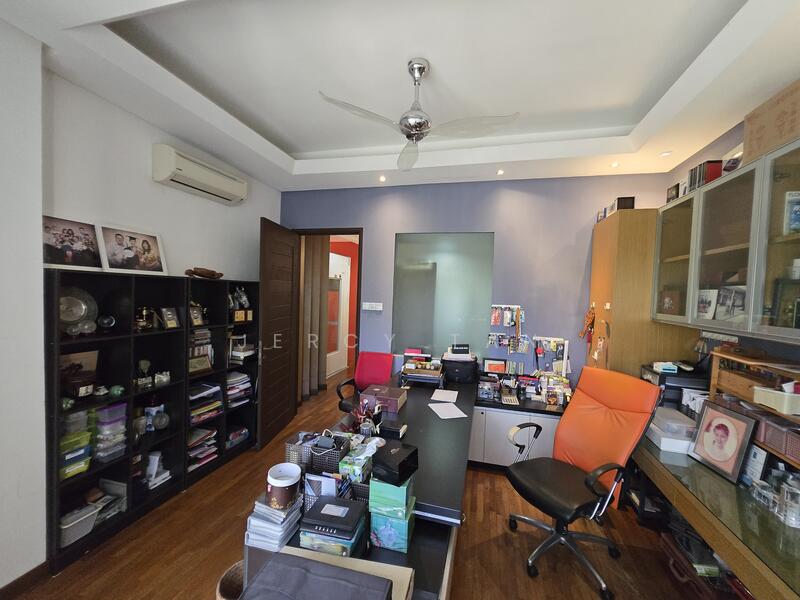 Untuk Dijual - Taman Esplanad