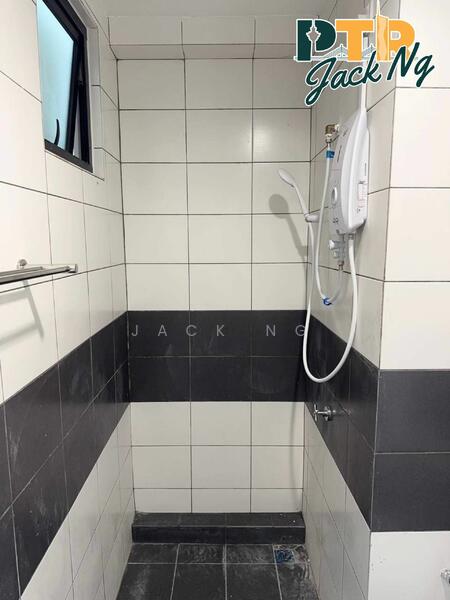 For Rent - Praicon Tower