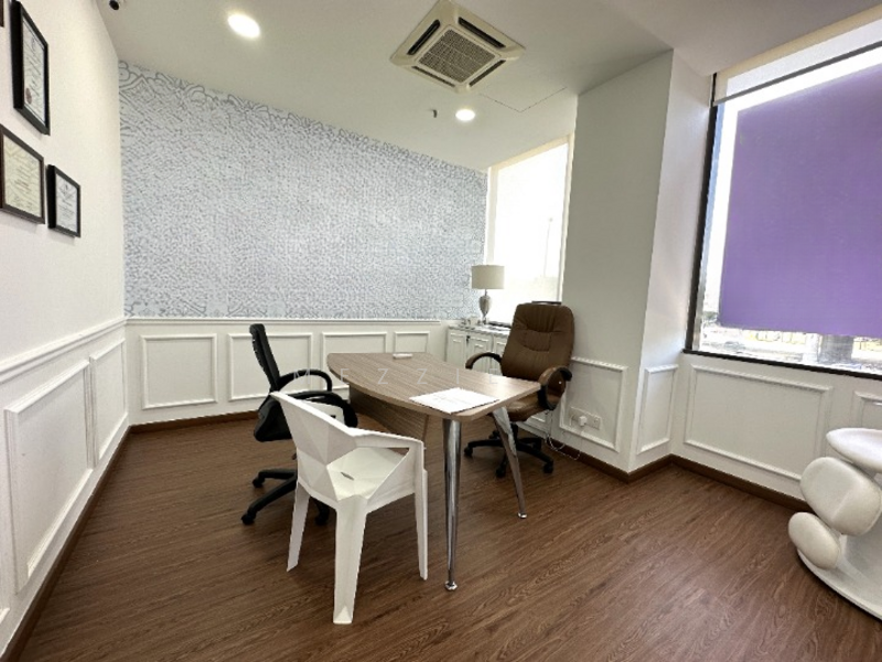 Untuk Dijual - Shop / Office at Taman Melawati