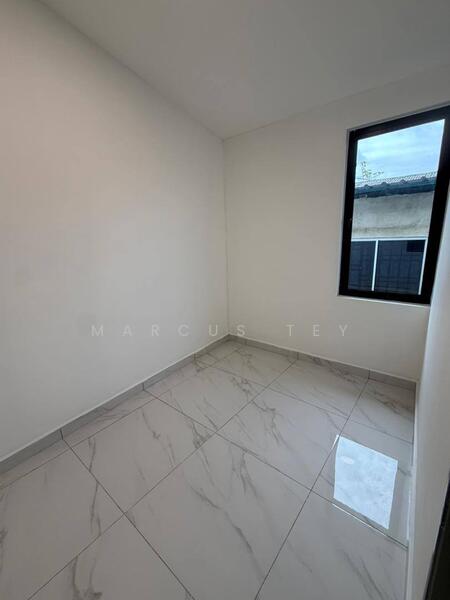 Untuk Dijual - Taman Bersatu Kulai