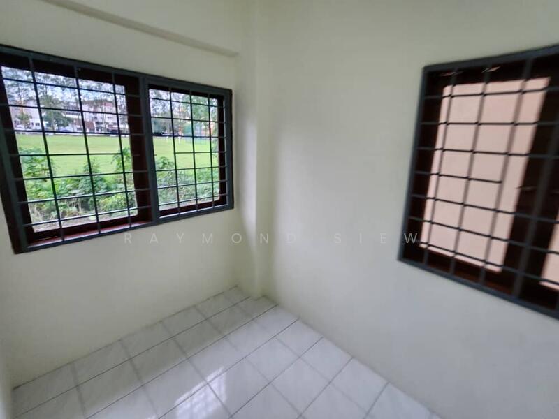 For Rent - Ria Apartment
