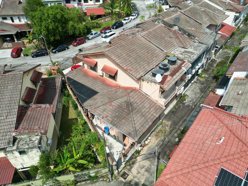 For Sale - Renovated 2 Storey End Lot Terrace @ Rimba Riang, Kota Damansara