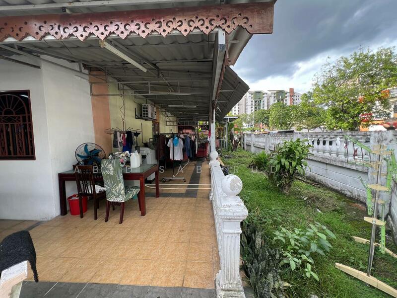 For Sale - Extended 2 Storey Corner Lot Terrace @ Taman Cempaka, Ampang
