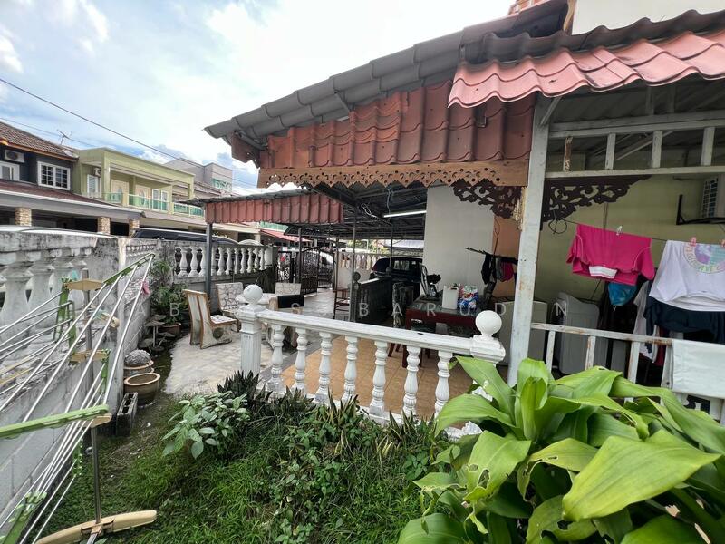 For Sale - Extended 2 Storey Corner Lot Terrace @ Taman Cempaka, Ampang