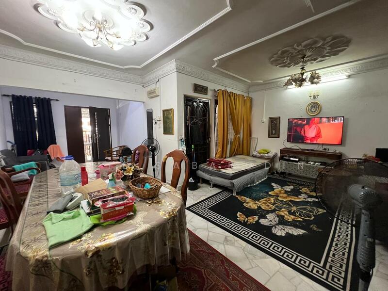 For Sale - Extended 2 Storey Corner Lot Terrace @ Taman Cempaka, Ampang