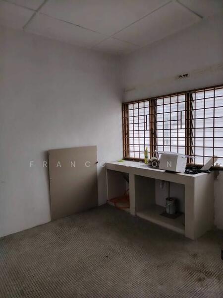 For Rent - Office at Taman Wahyu