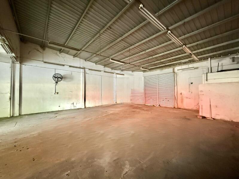 For Rent - Terrace Corner Factory at Taman Perindustrian Juru