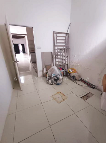 For Rent - Sri Bahari Ground Floor Shoplot 1030 Sq.ft Georgetown Off Penang Road