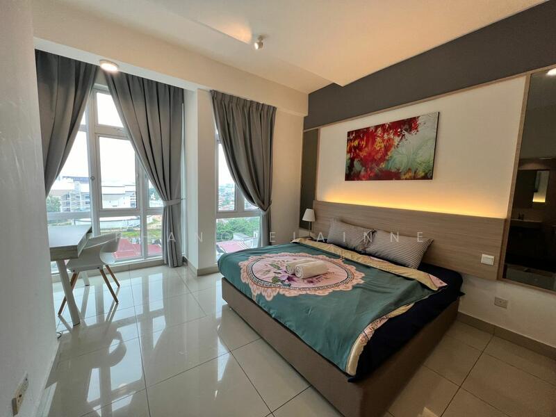 Untuk Dijual - Twin Galaxy (Dwi Galaksi)