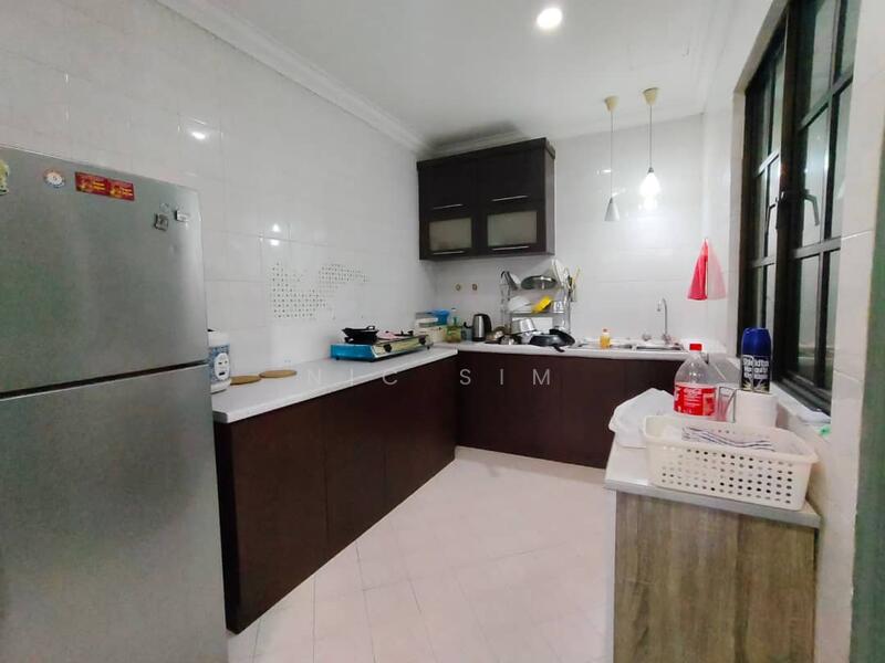 For Sale - Datin Halimah Condominium