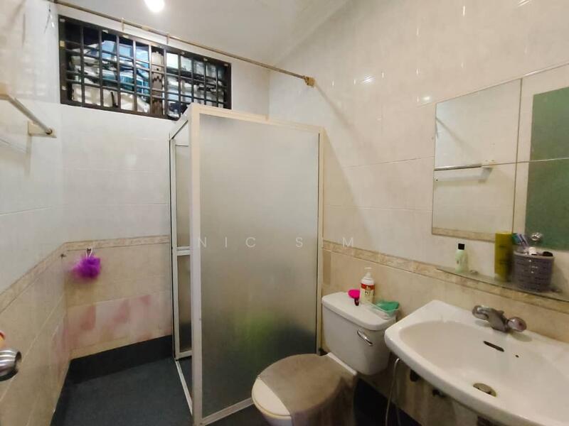 For Sale - Datin Halimah Condominium