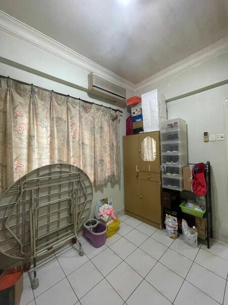 For Sale - Sri Pandan