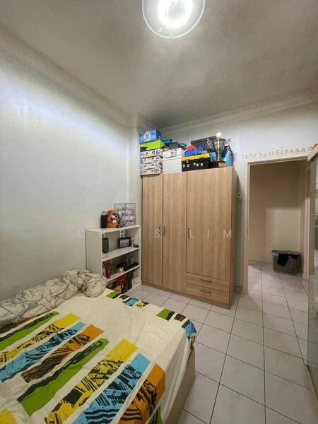 For Sale - Sri Pandan