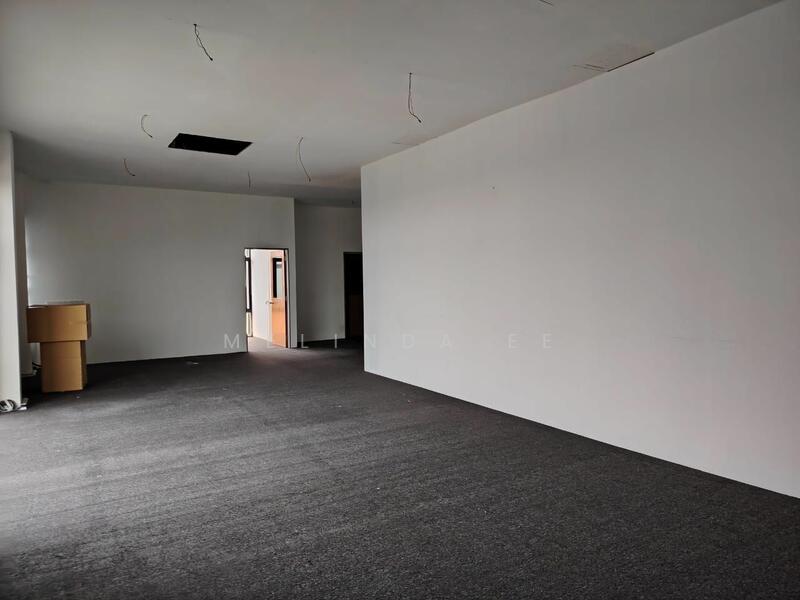 For Rent - Johor Bahru Setia Business Park 2 Nice Semi D Factory Gated & Guarded