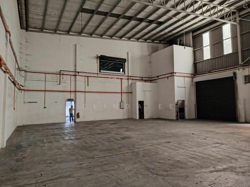 For Rent - Johor Bahru Setia Business Park 2 Nice Semi D Factory Gated & Guarded