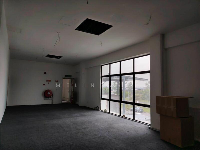 For Rent - Johor Bahru Setia Business Park 2 Nice Semi D Factory Gated & Guarded