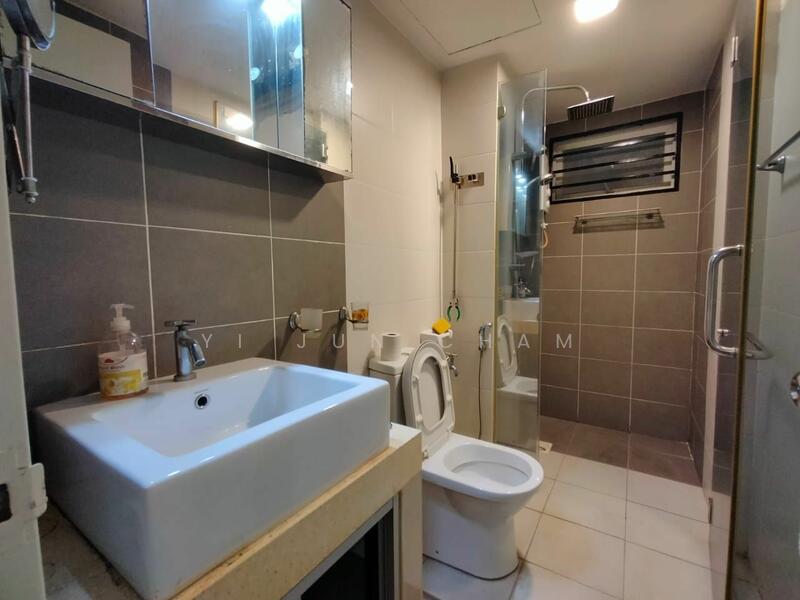 For Rent - First Residence (Residensi Unggul)