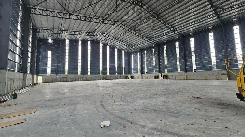For Rent - Ceiling Height 50ft at Prai Industrial Park Kawasan Perai